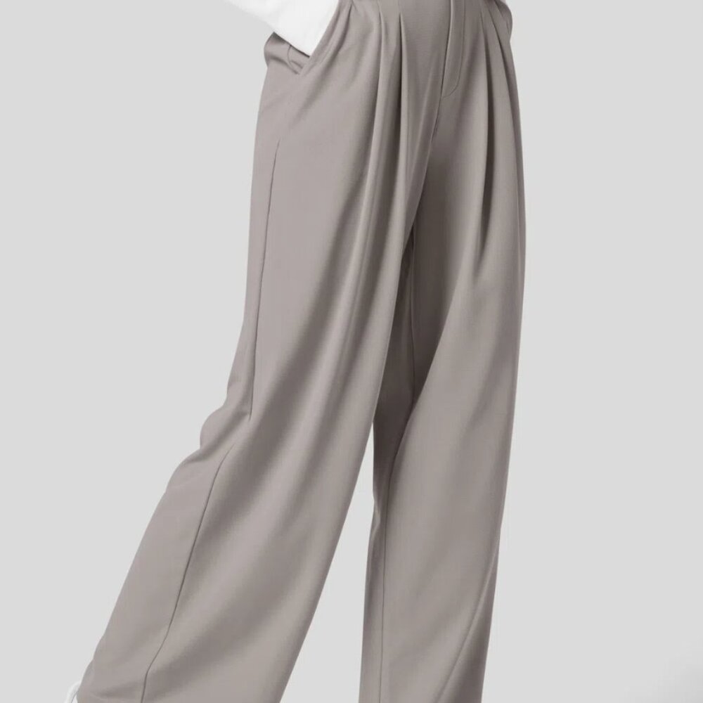 Halara Flex High Waisted Pilcated Side Pocket Wide Leg Waffle Work Pants